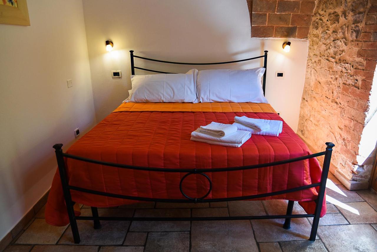 Borgo Mulignone Casole dʼElsa Zewnętrze zdjęcie