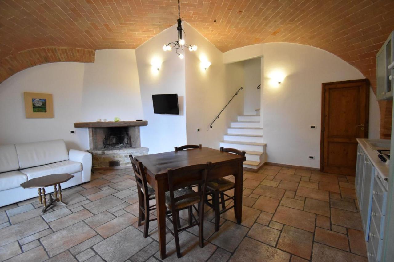 Borgo Mulignone Casole dʼElsa Zewnętrze zdjęcie