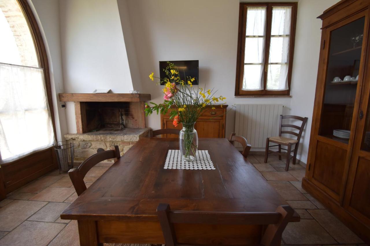 Borgo Mulignone Casole dʼElsa Zewnętrze zdjęcie